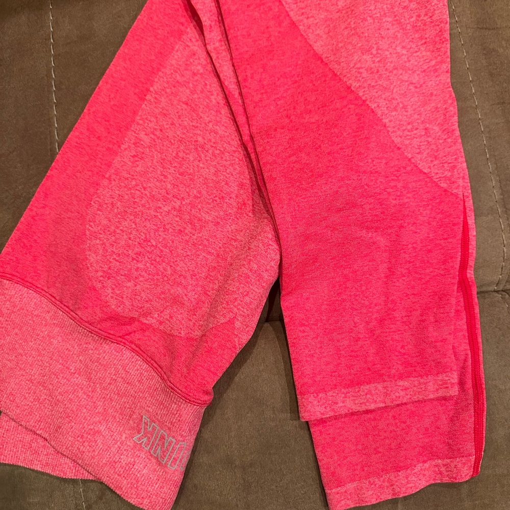 PINK Leggings
